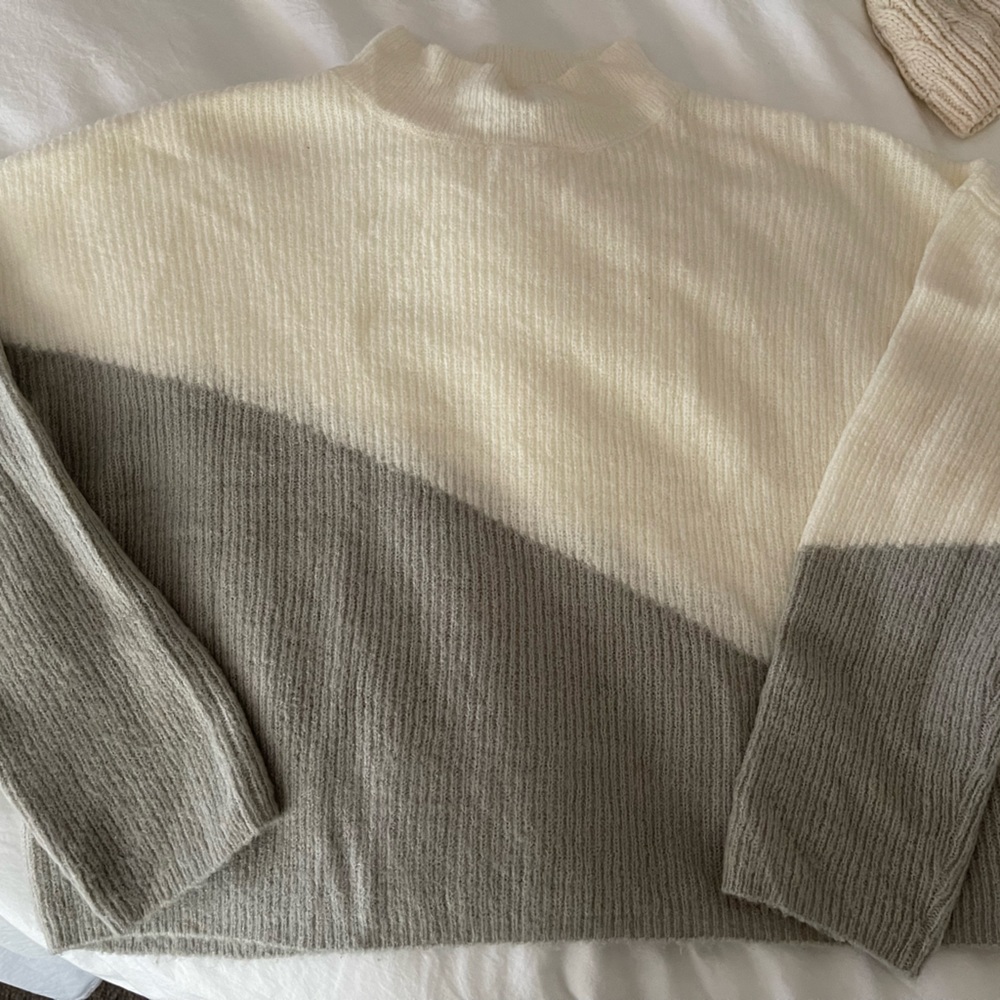 Grey and white sweater
